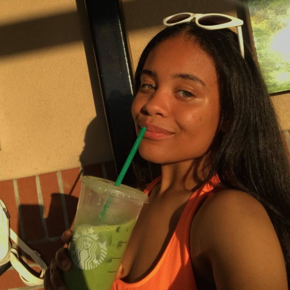 Meet your Posher, Kiolani